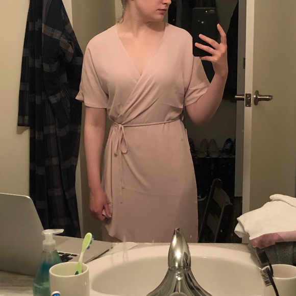 Aritzia Babaton Wallace Wrap Dress - Picture 3 of 4